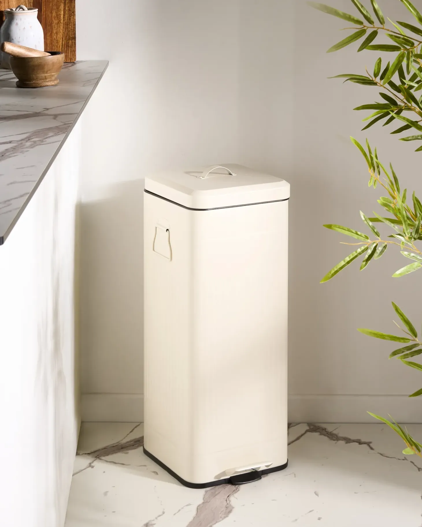 Affaldsbeholder med pedal 30 L ECOCOMFORT Metal Beige