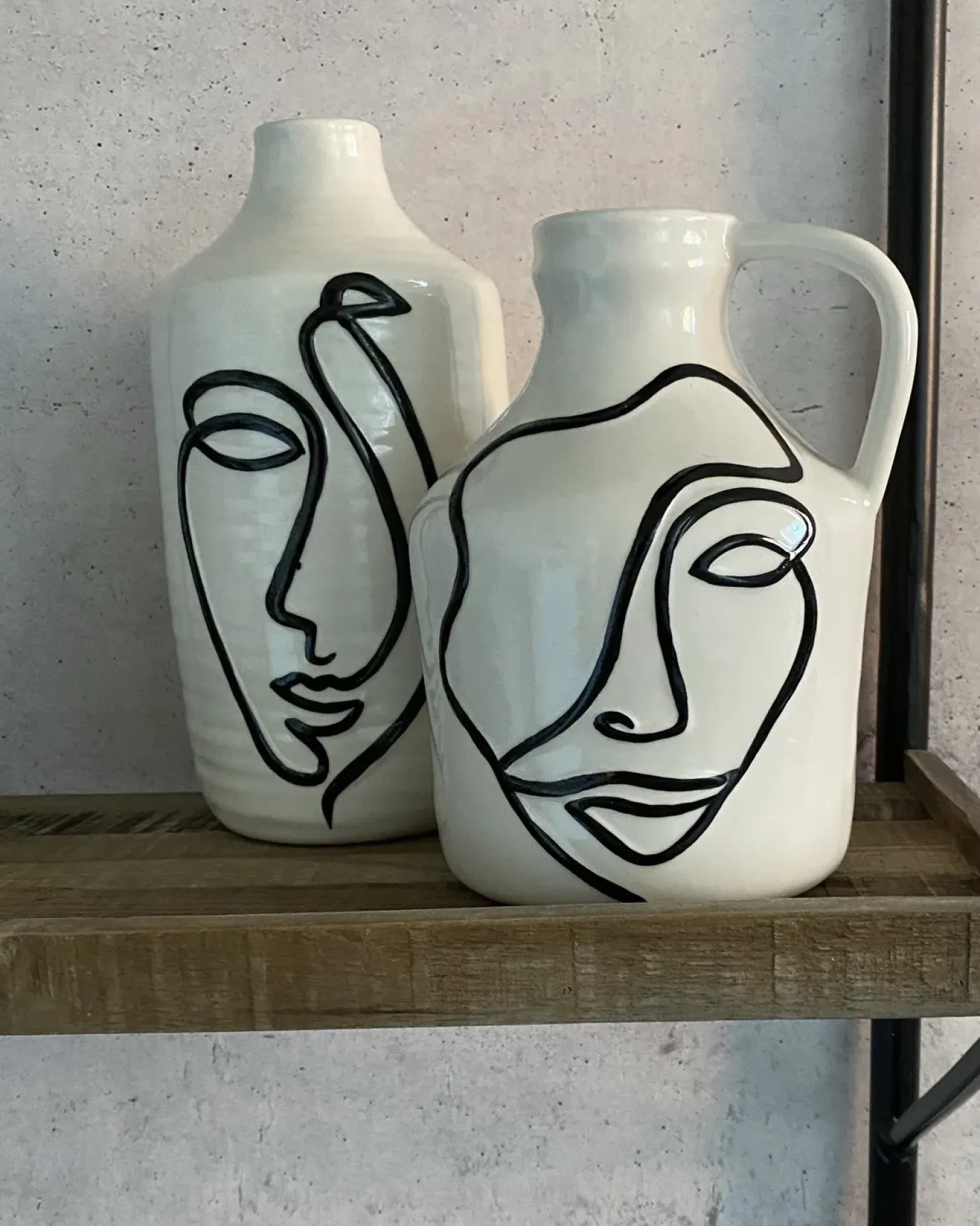 Blomstervase AENUS Stentøj 22 cm Hvid