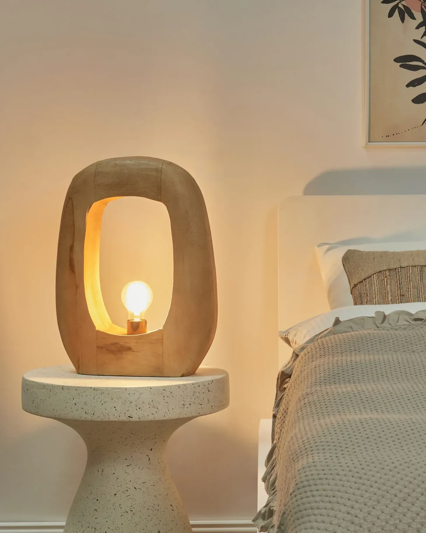 Bordlampe AJAY Mangotræ Lysebrun
