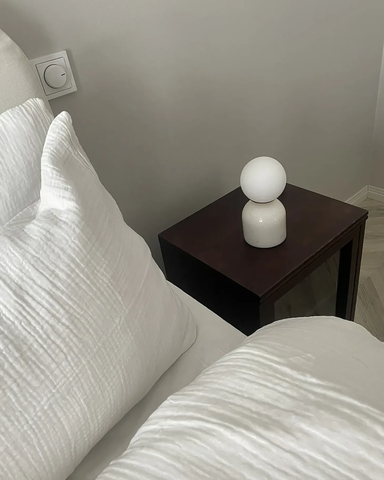 Bordlampe KIWI Sten Hvid