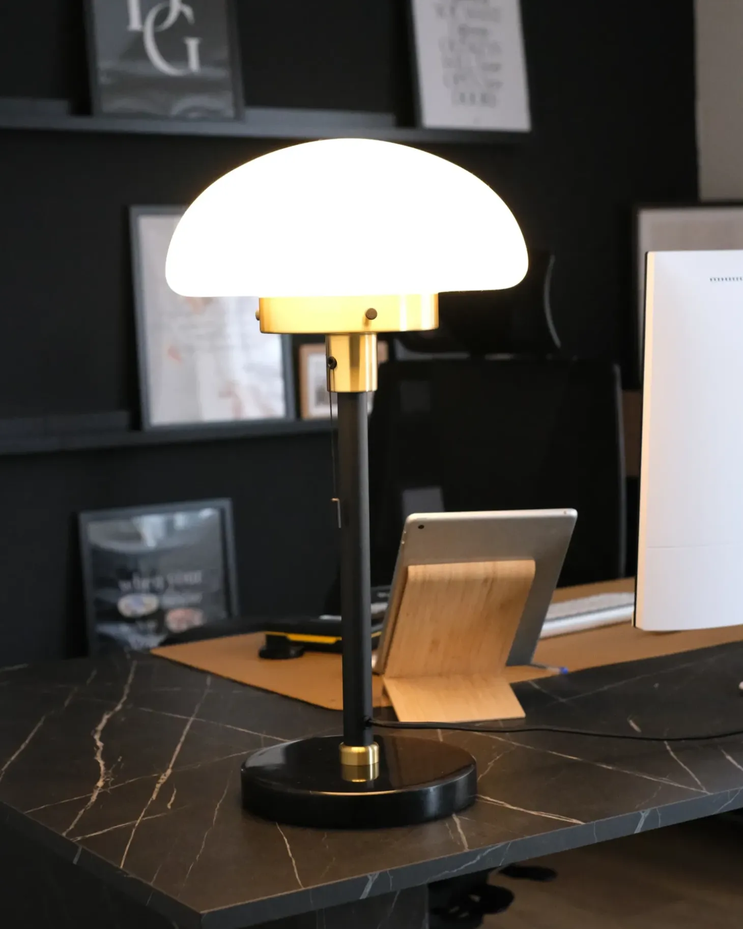Bordlampe MINIJA Metal Sort