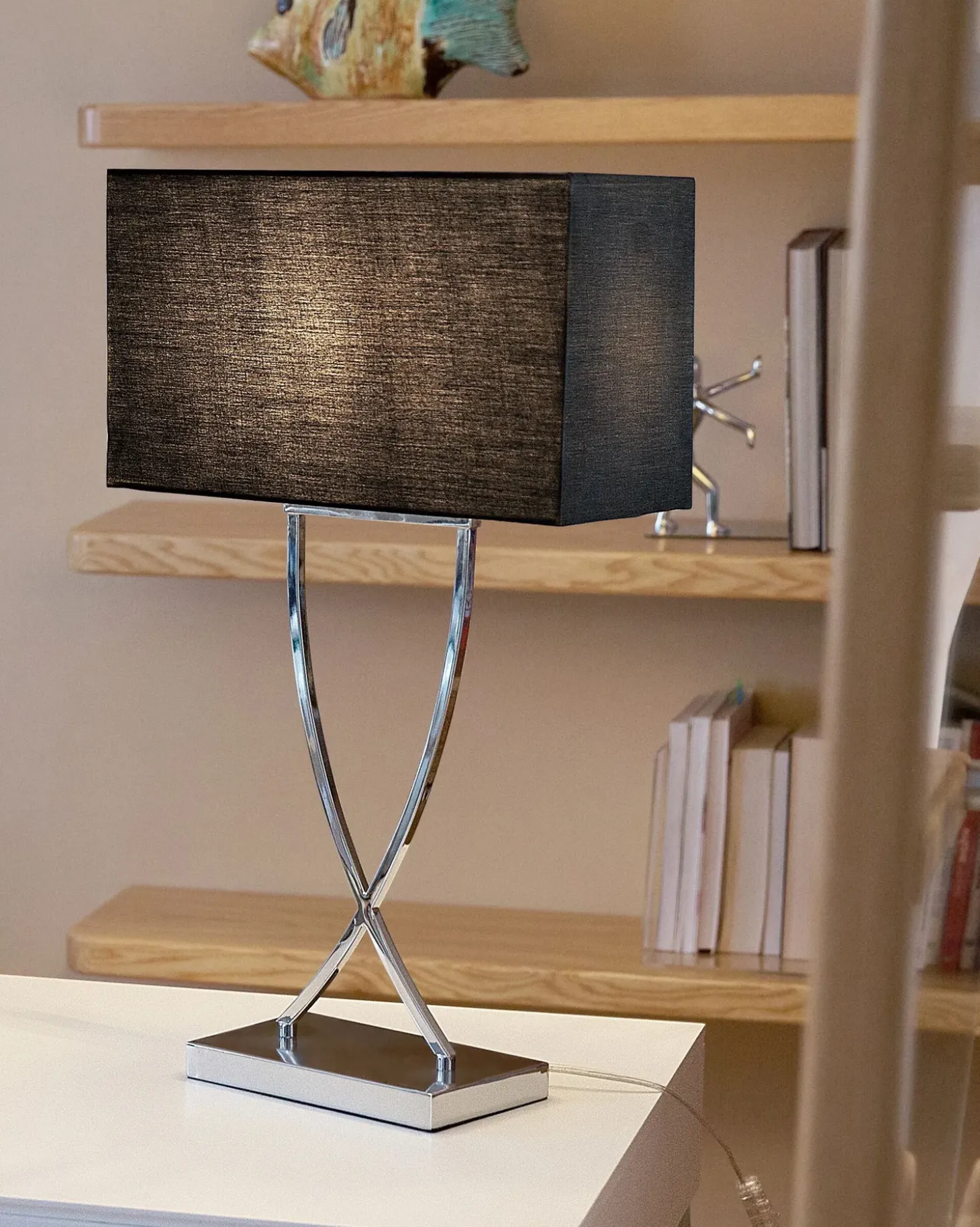 Bordlampe YASUNI Metal Sort