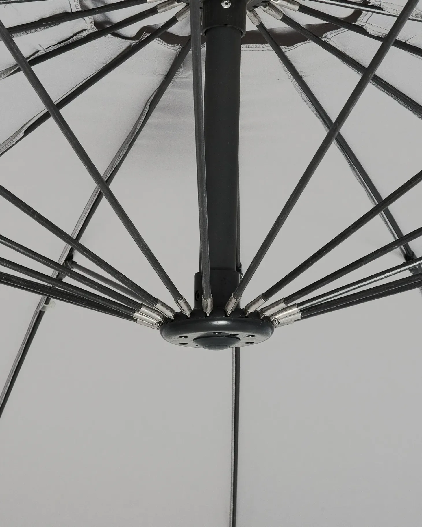 Cantilever parasol 268 cm CALABRIA II Lysegrå