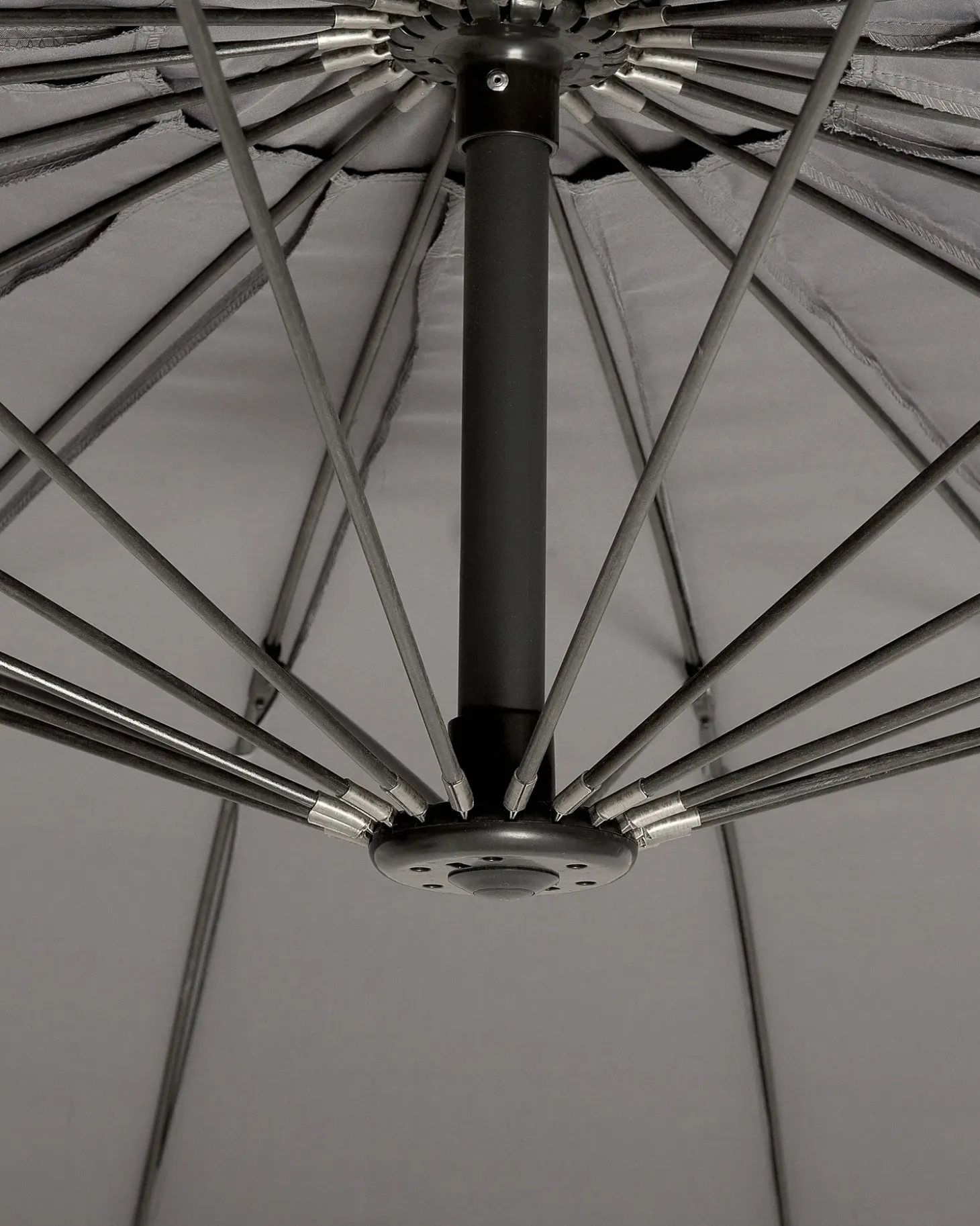 Cantilever parasol 268 cm CALABRIA II Mørkegrå