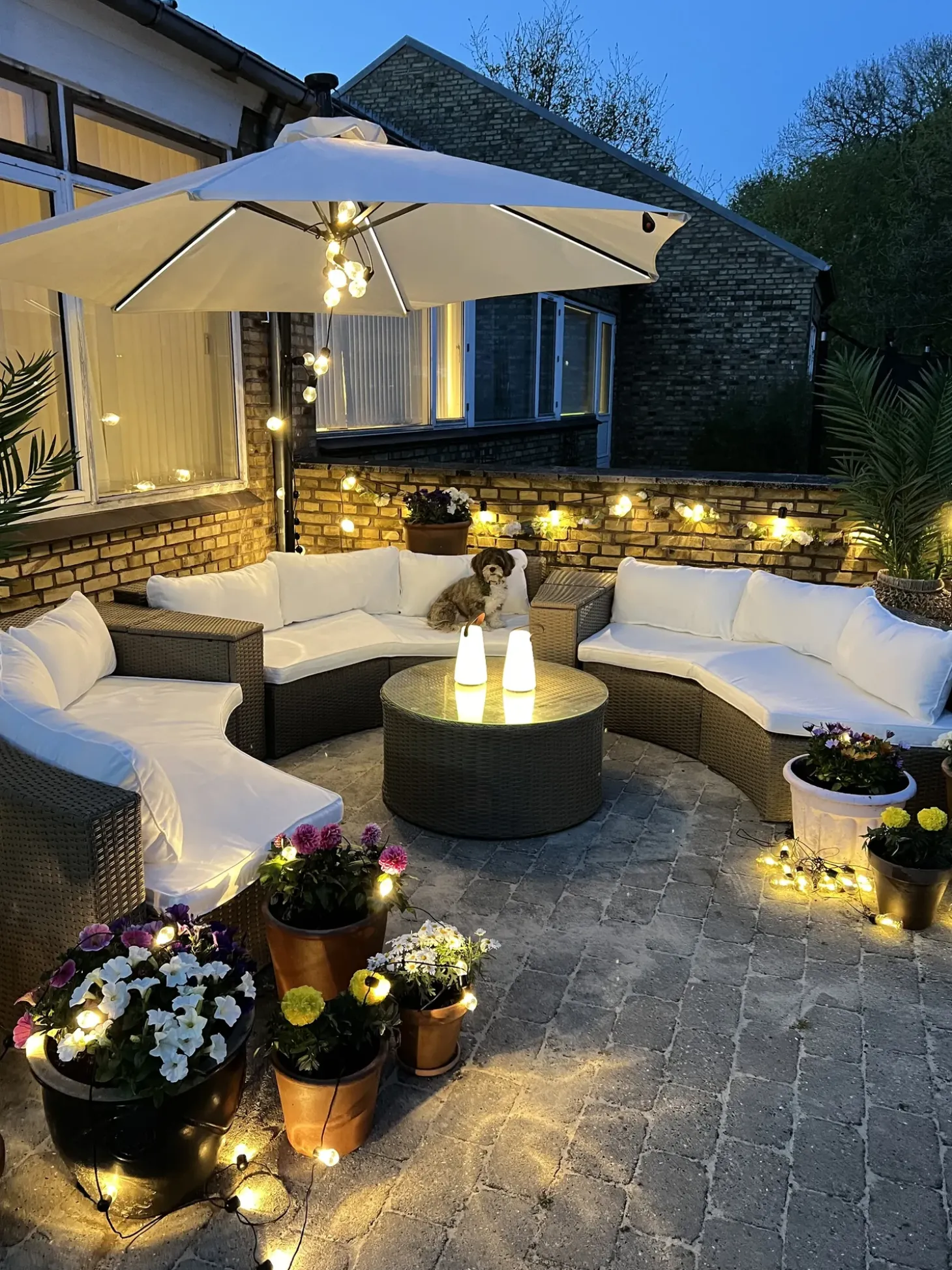 Cantilever parasol LED 285 cm CORVAL Beige
