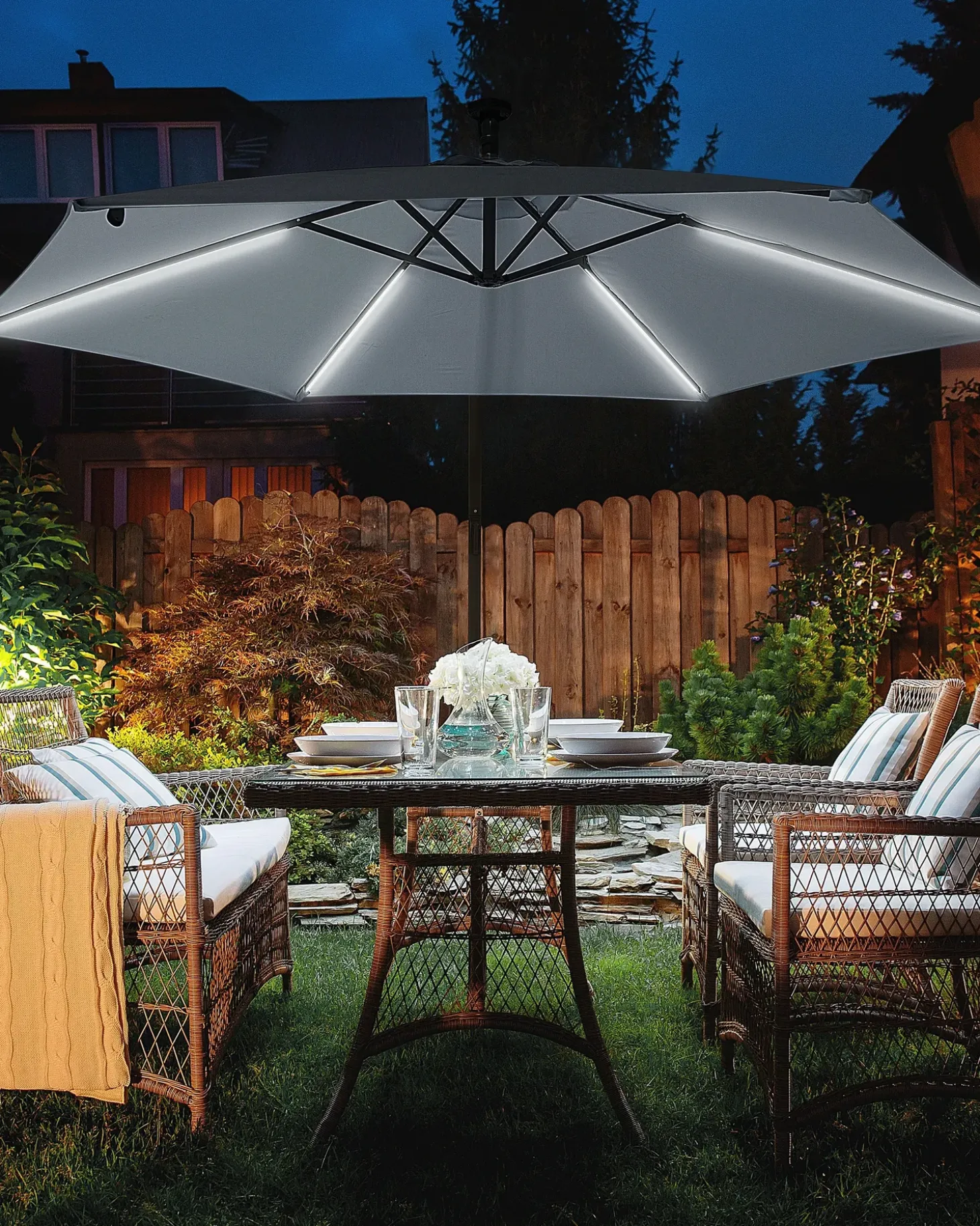 Cantilever parasol LED 285 cm CORVAL Grafit