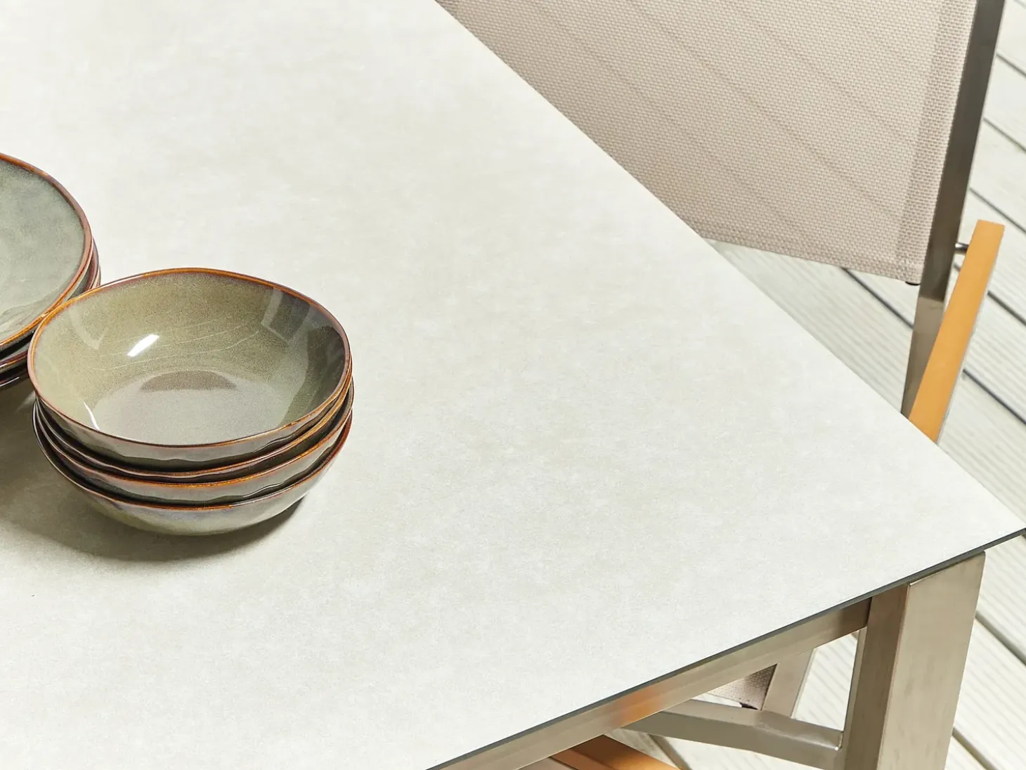 COSOLETO/GROSSETO 4 personers Havemøbelsæt Hvid/beige Hærdet glas Marmor effekt