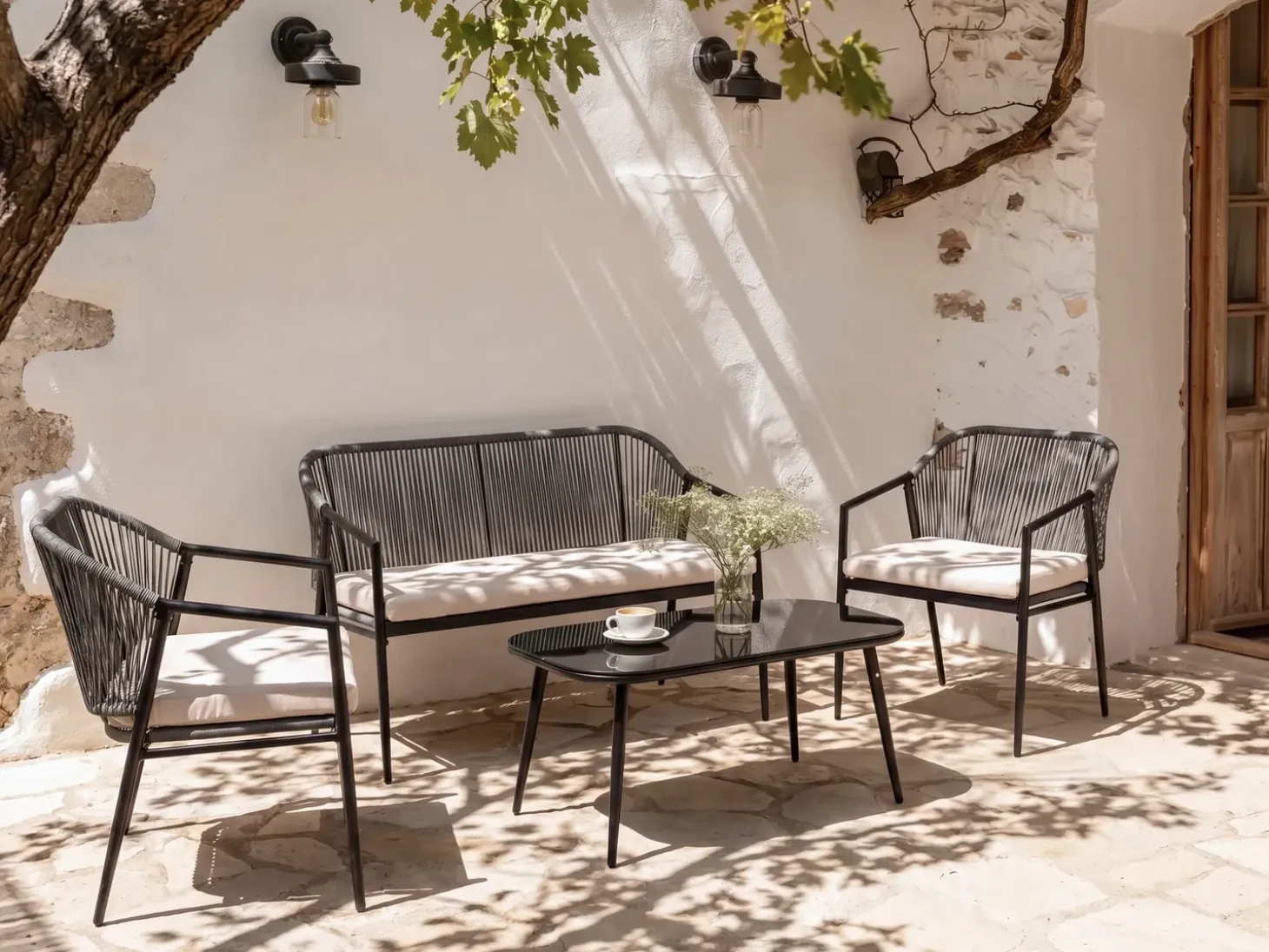 FLERO 4 personers Loungesæt med bord Sort PE-rattan