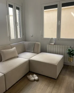 Fodskammel LEMVIG Fløjl Lys Beige