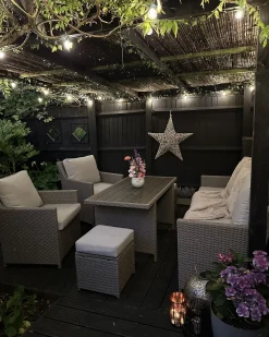 FONTI 5 personers Loungesæt med bord og fodskammel Brungrå PE-rattan med puder