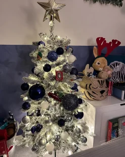 Forbelyst juletræ LED TATLOW 120 cm Grøn