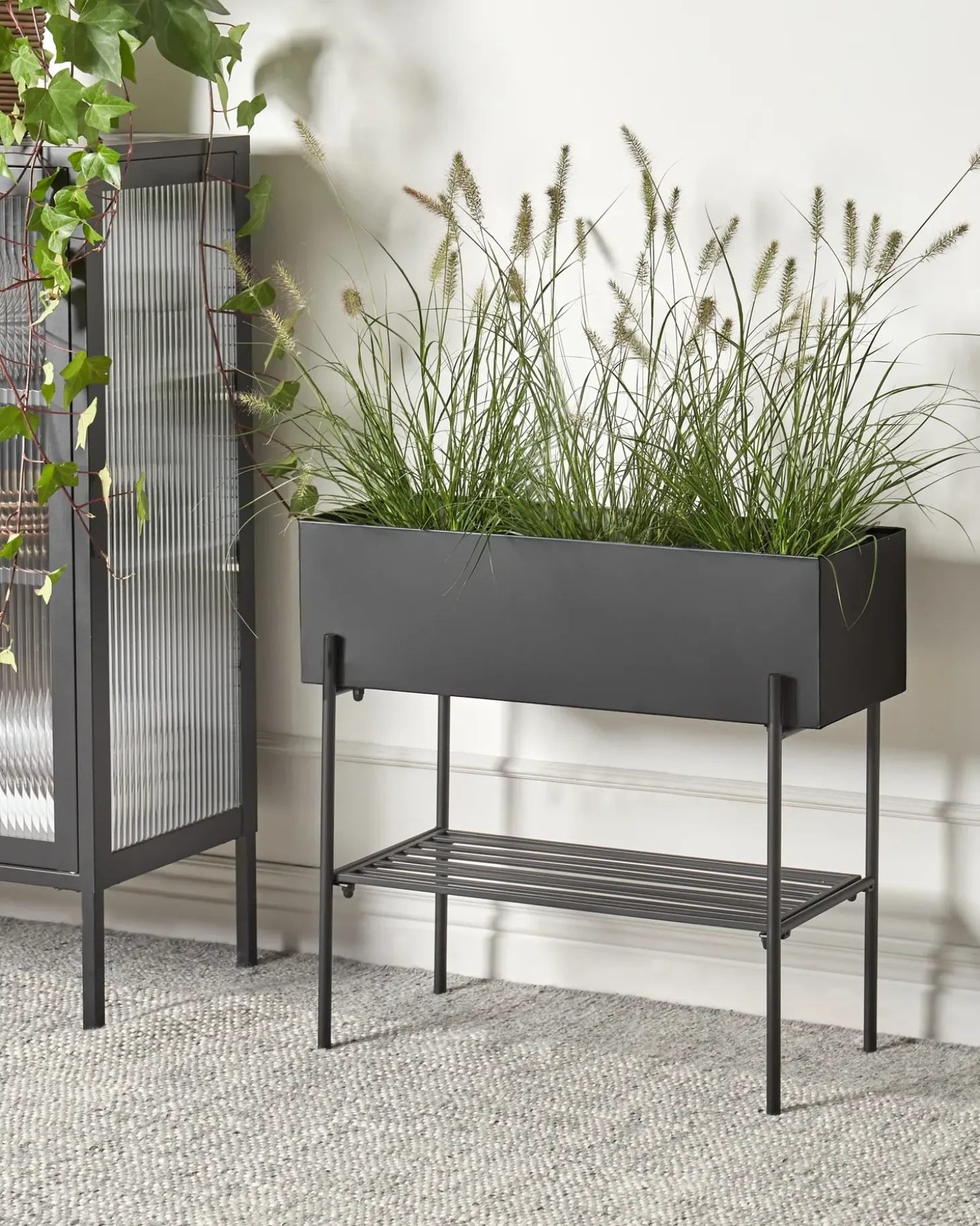 Forhøjet plantekrukke VINCA Metal 70 cm Sort