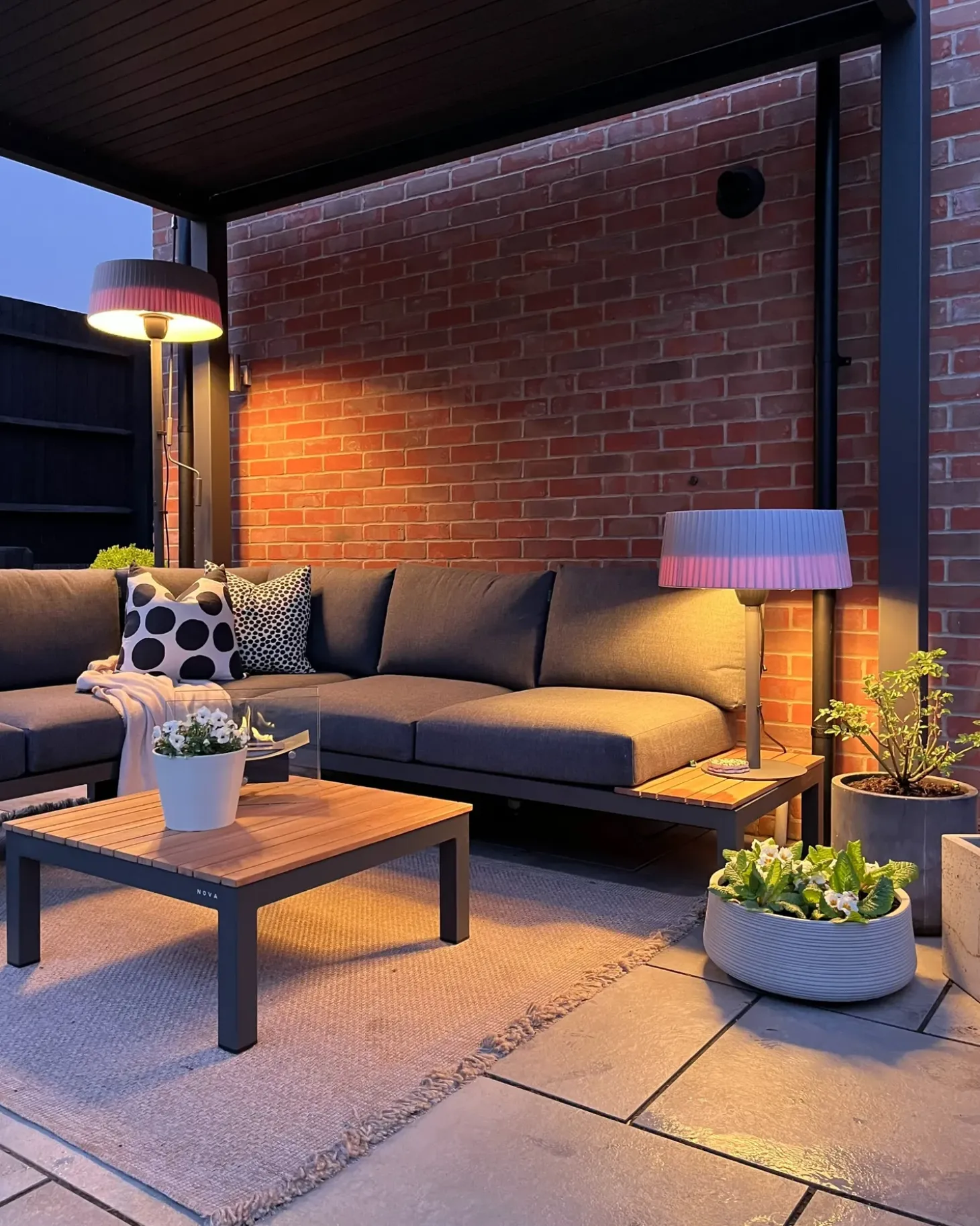 Fritstående infrarød terrassevarmer OLLERIA 1500 W Grå