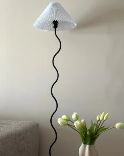 Gulvlampe JIKAWO Metal Sort