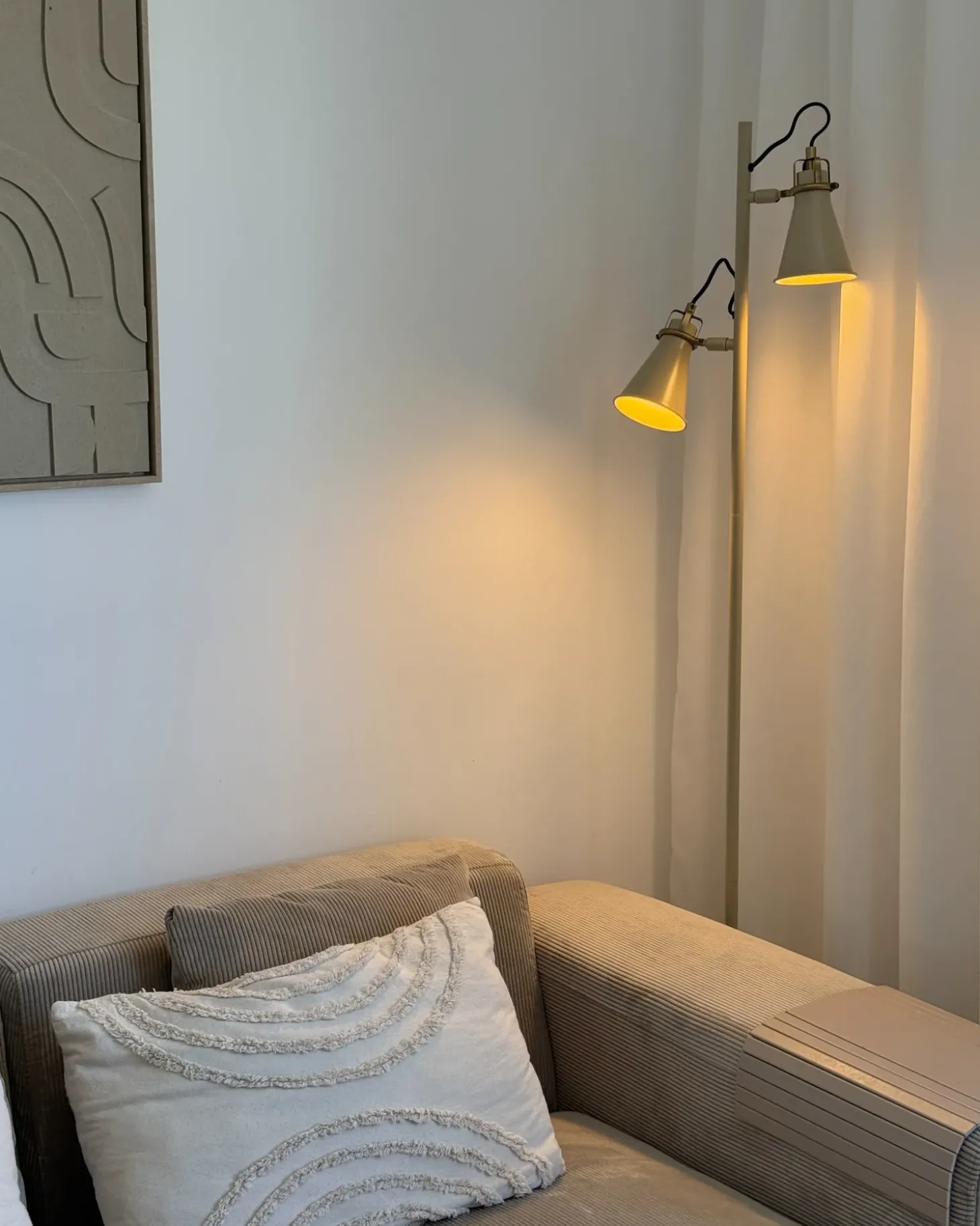 Gulvlampe MOYOLA Justerbar Metal Beige