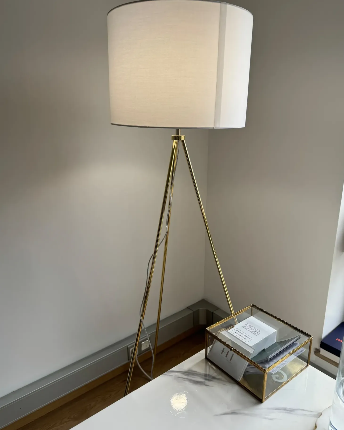 Gulvlampe VISTULA Metal Guld