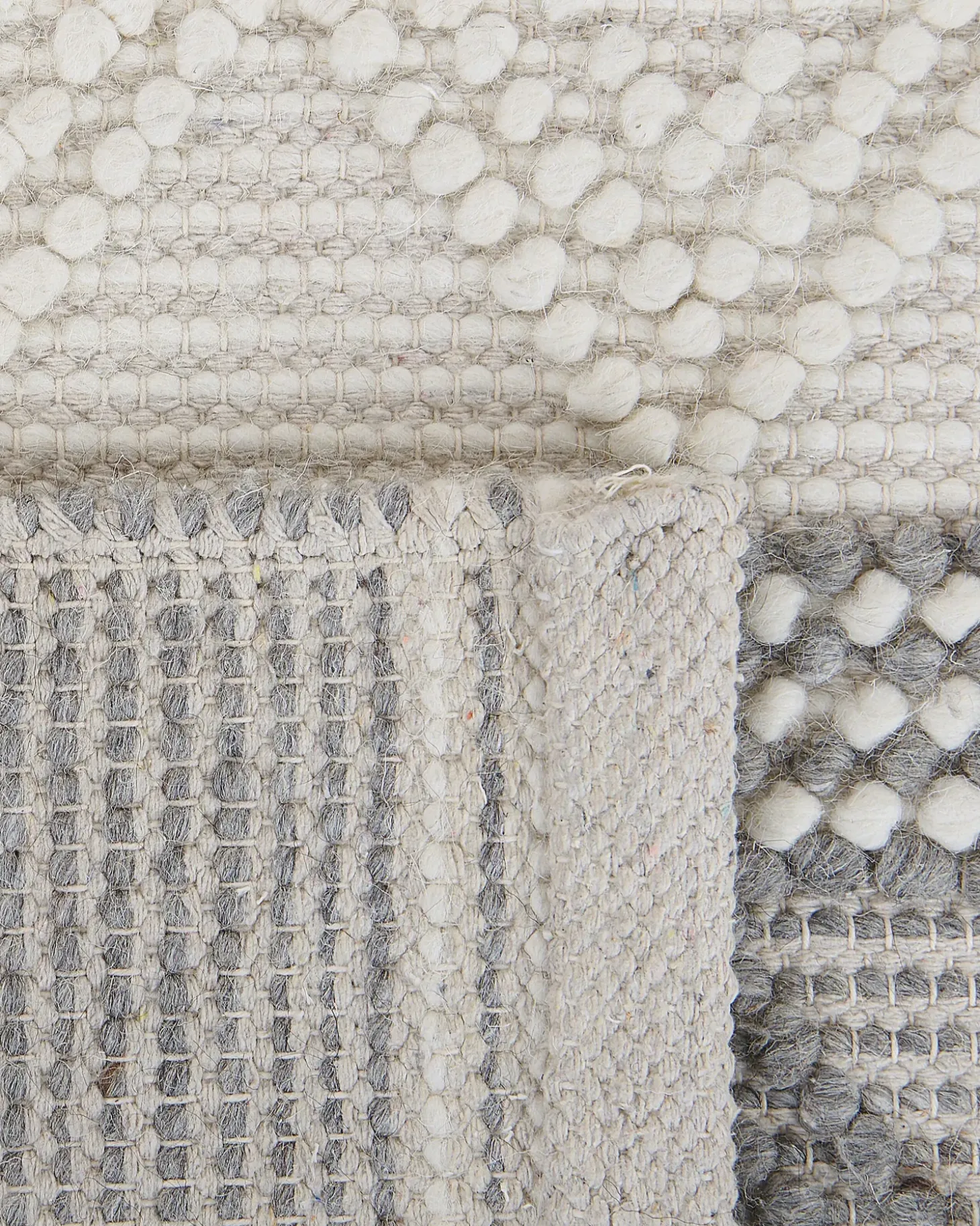 Gulvtæppe BOZOVA Lys Beige 160 x 230 cm Uld