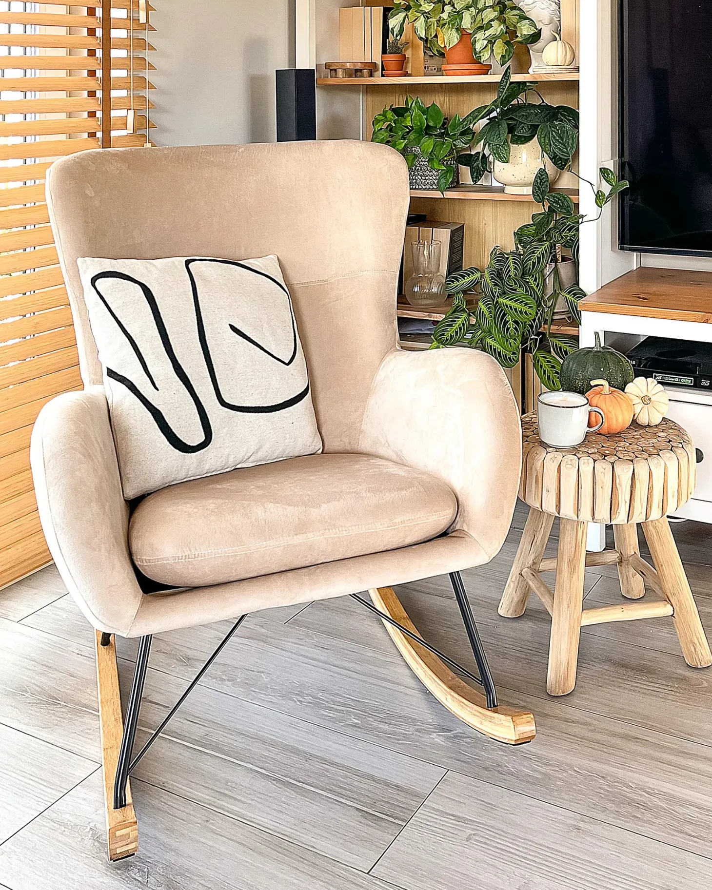 Gyngestol ELLAN Velour Beige