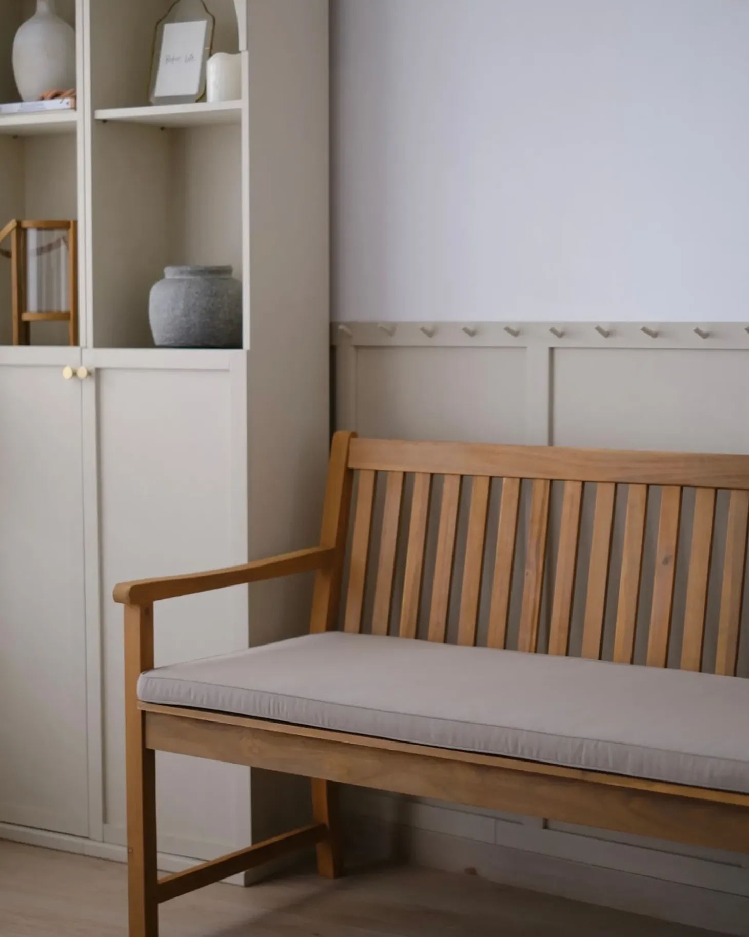 Havebænk med hynde VIVARA 160 cm Certificeret akacietræ Beige