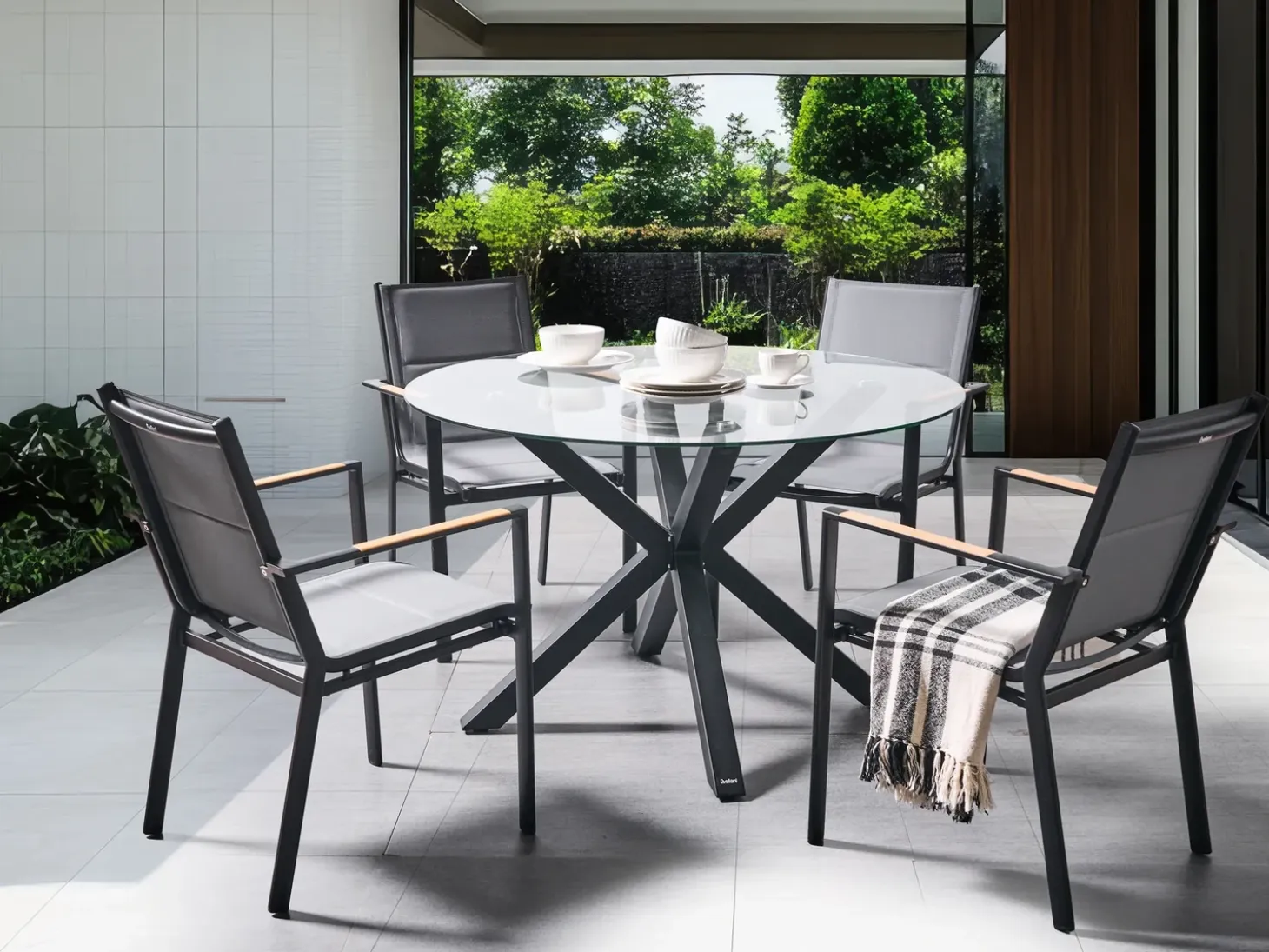 Havebord MALETTO 120 cm 120 cm Glas Sort