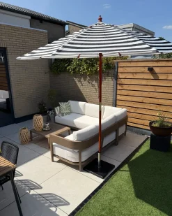 Haveparasol 260 cm FERENTILLO Sort/hvid