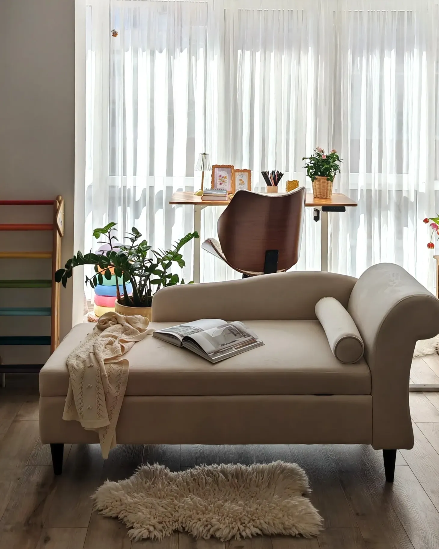 Højrevendt chaiselong LUIRO Velour Beige med opbevaring