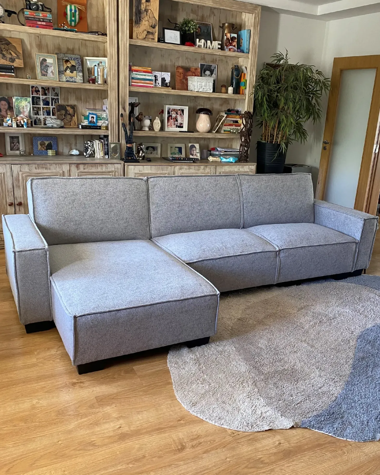 Hjørnesovesofa 3 personers ROMEDAL Lysegrå Venstrevendt