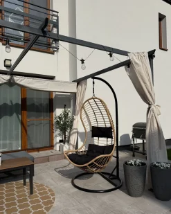 Hængestol med stativ PINETO PE-rattan Naturlig
