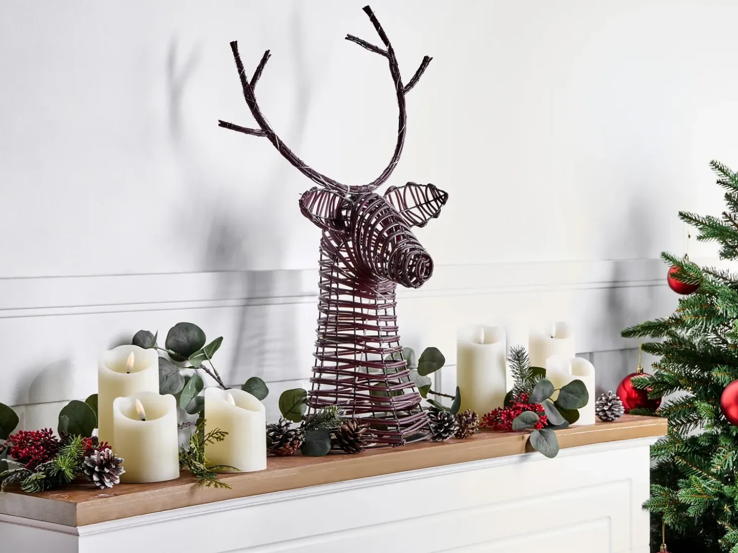 Juledekoration LED DYBESO Rensdyr 60 cm Mørkebrun