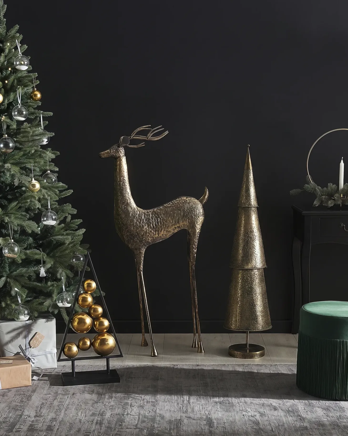 Juledekoration til gulvet PELLO Rensdyr 126 cm Guld