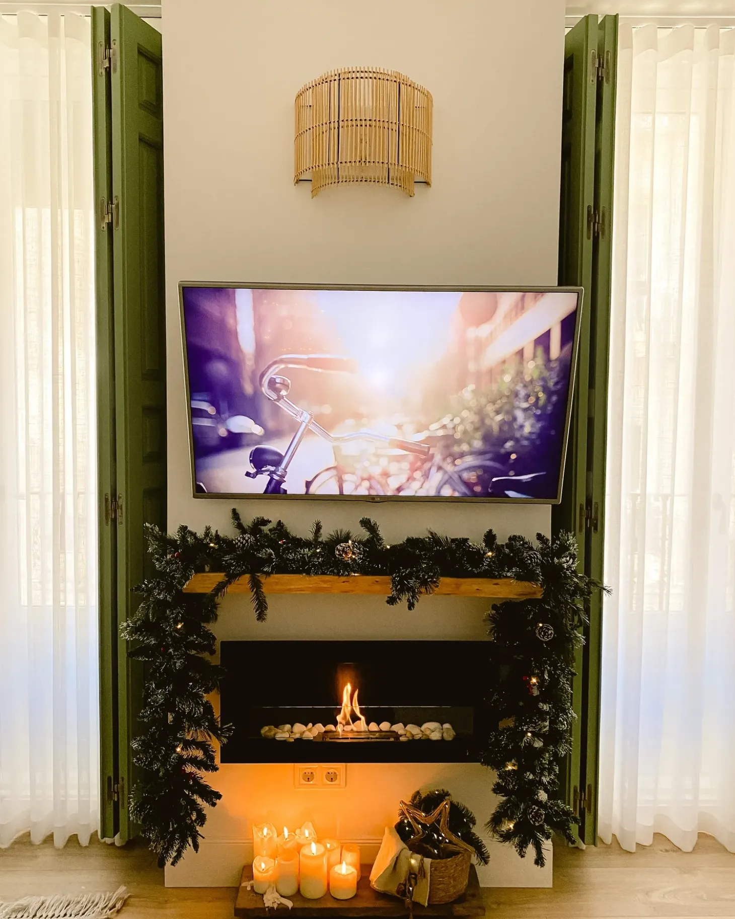 Juleguirlande LED WAPTA 270 cm Grøn