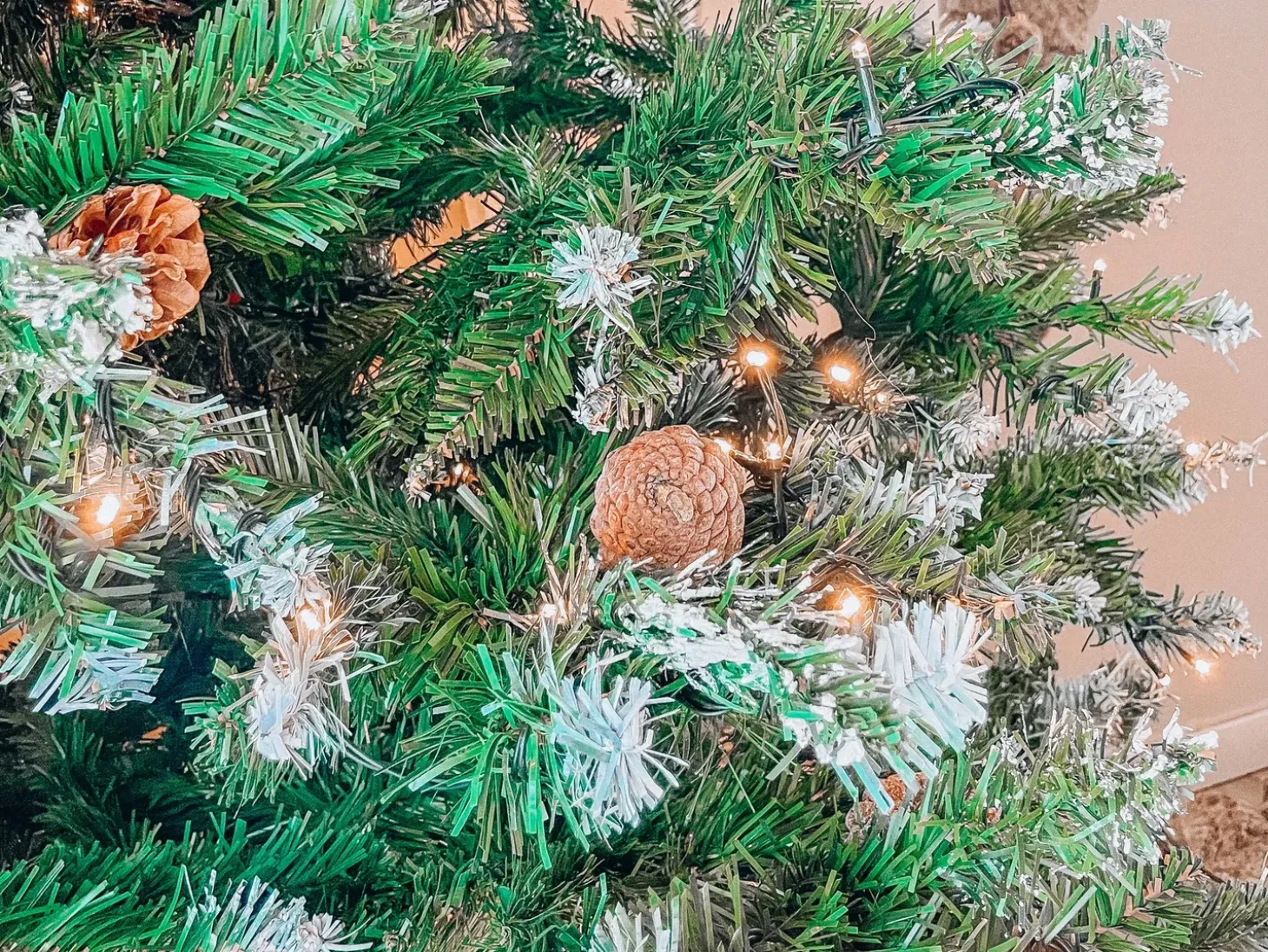 Kunstigt juletræ LED PALOMAR 180 cm Mørkegrøn
