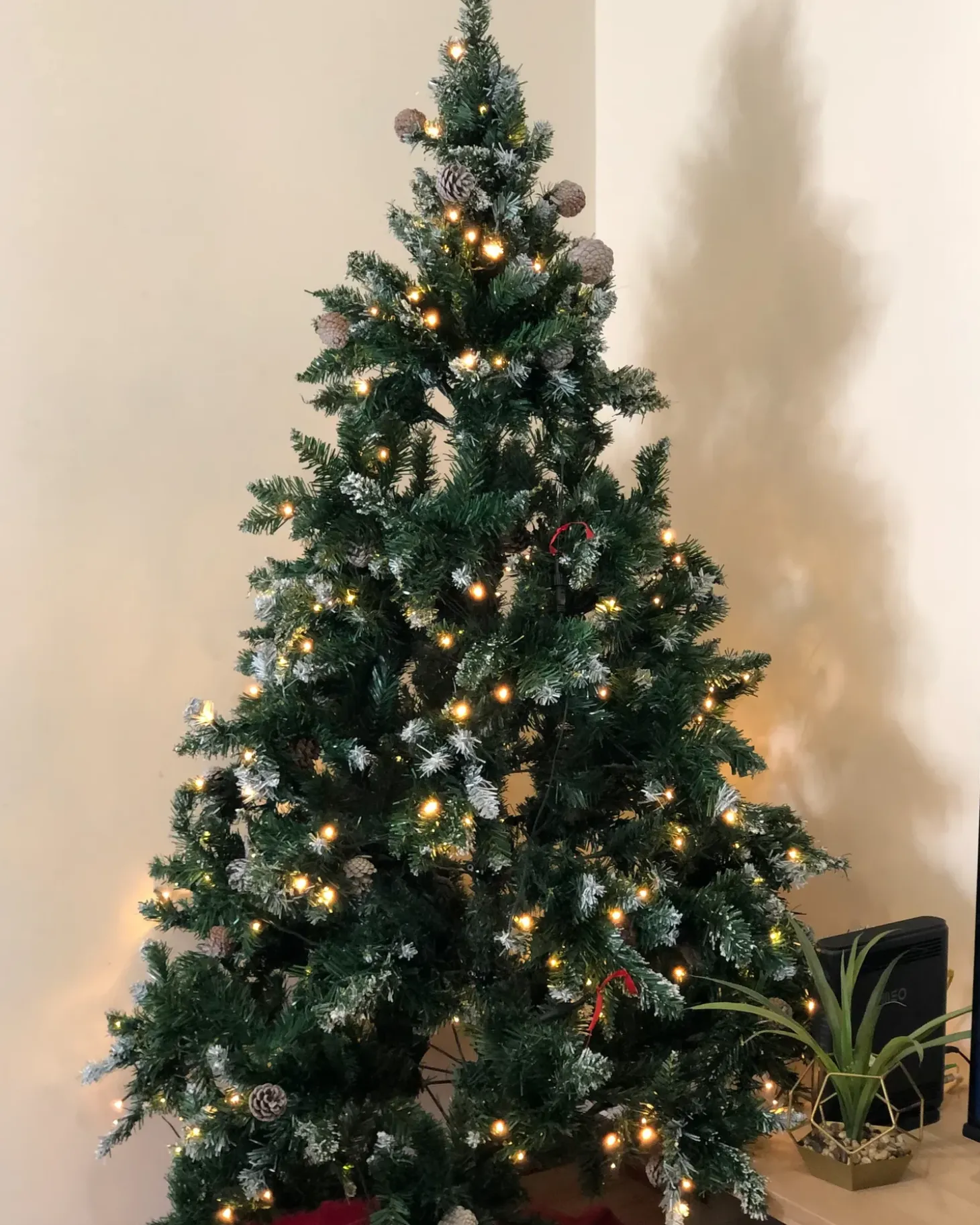 Kunstigt juletræ LED PALOMAR 180 cm Mørkegrøn