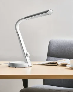 LED skrivebordslampe CANOPUS med USB-port Sølv