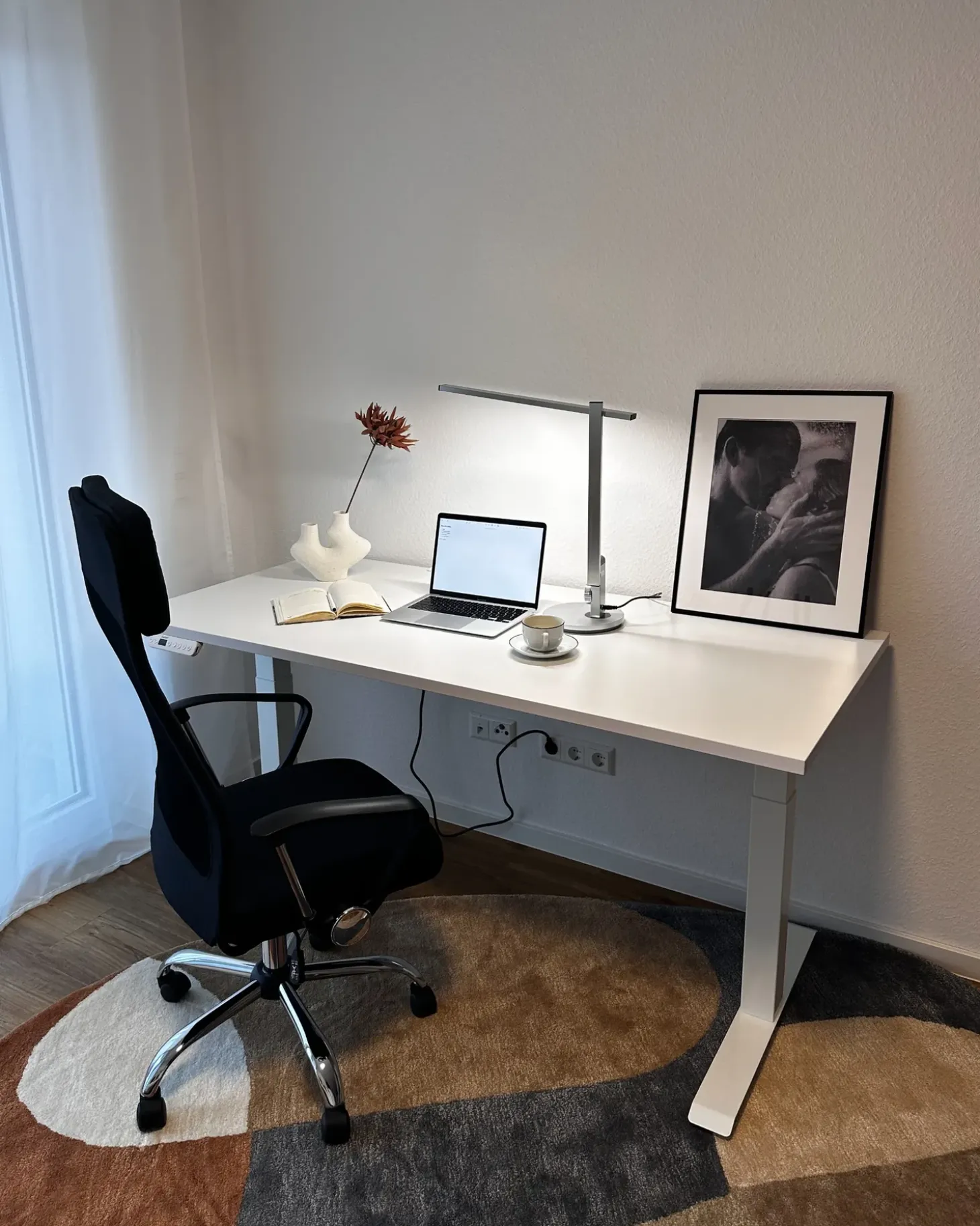 LED skrivebordslampe CETUS Med dæmpning Sølv