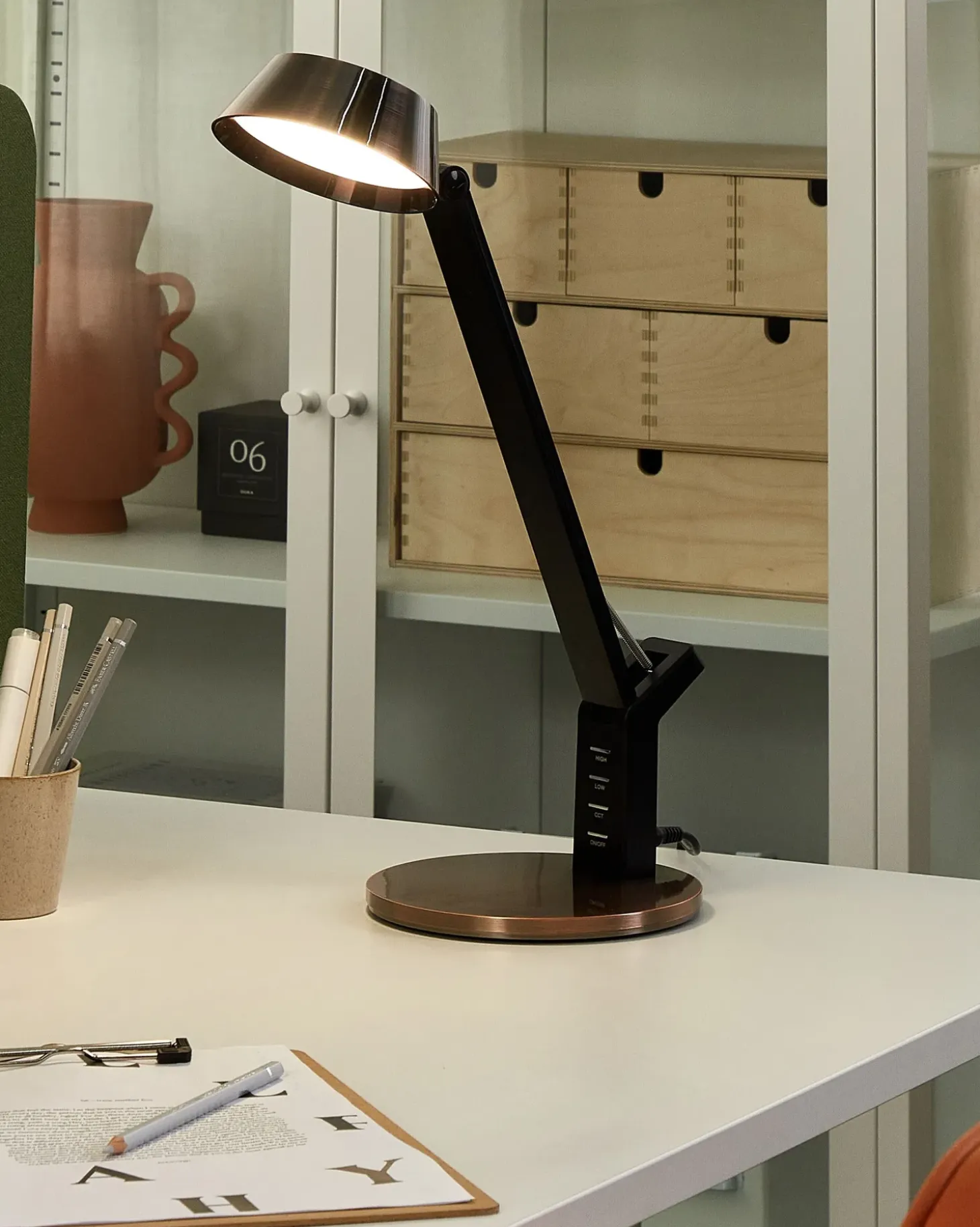 LED skrivebordslampe CHAMAELEON Med dæmpning Metal Kobber