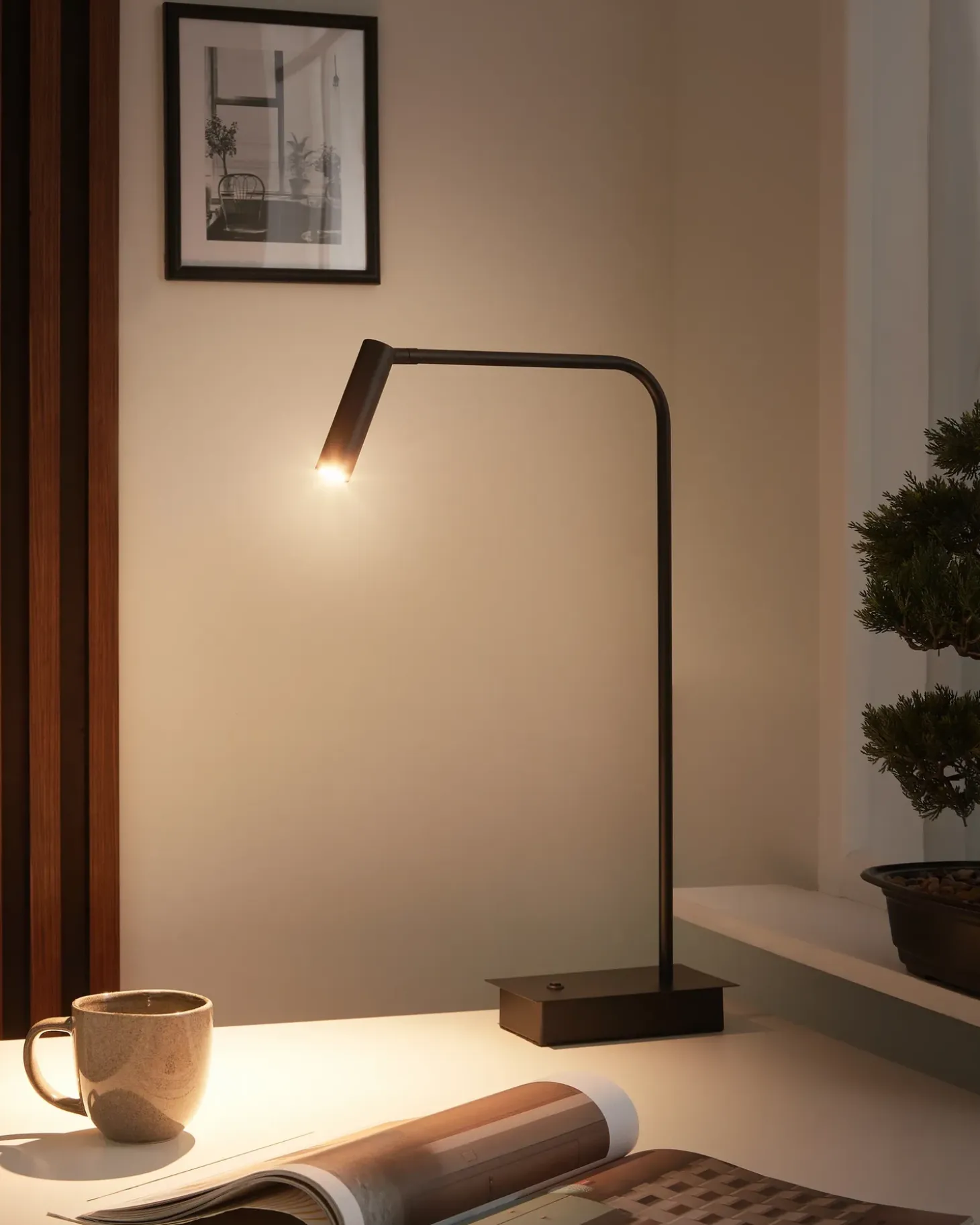 LED skrivebordslampe LAWSON Justerbar Metal Sort