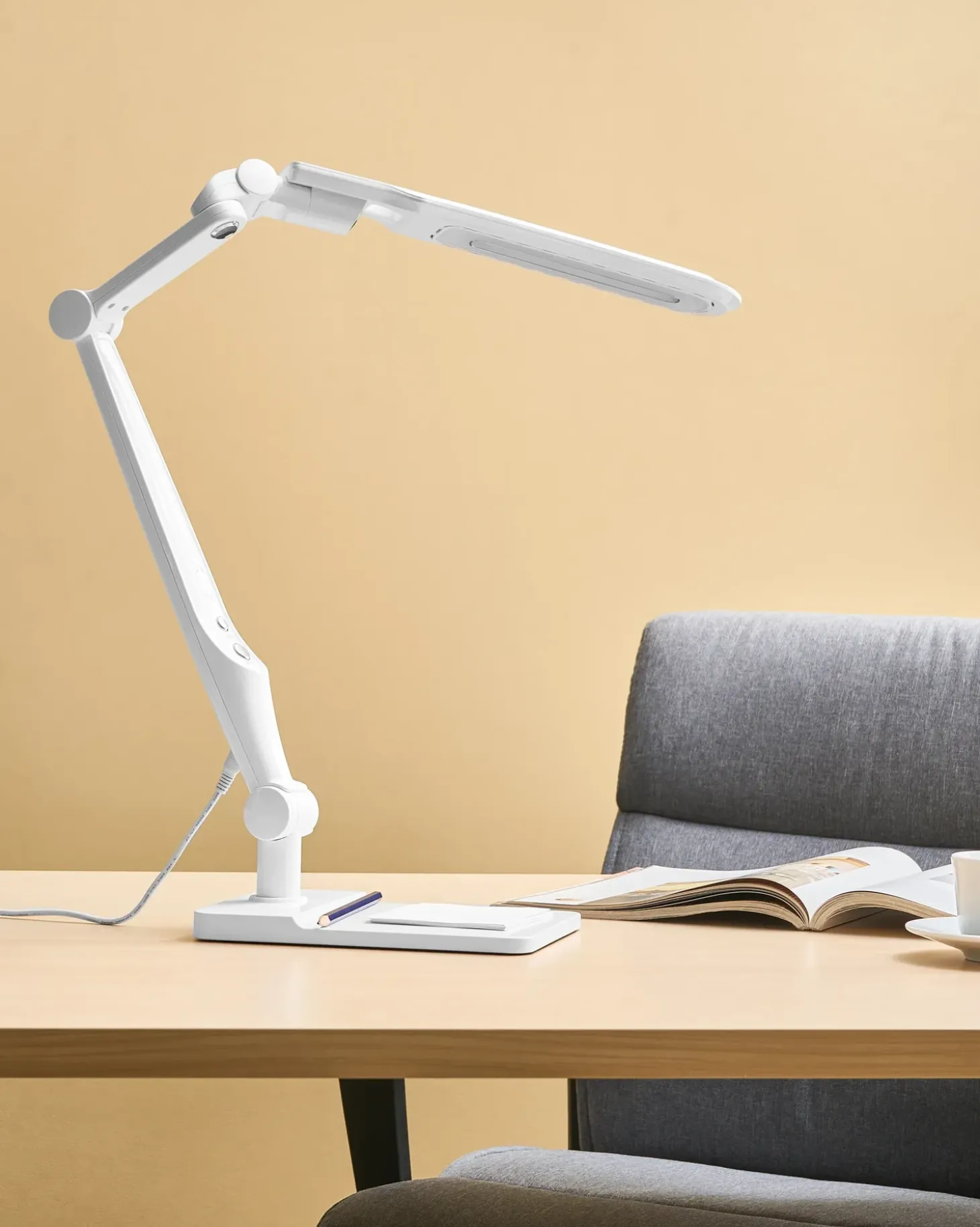 LED skrivebordslampe PEGASI Med dæmpning Hvid
