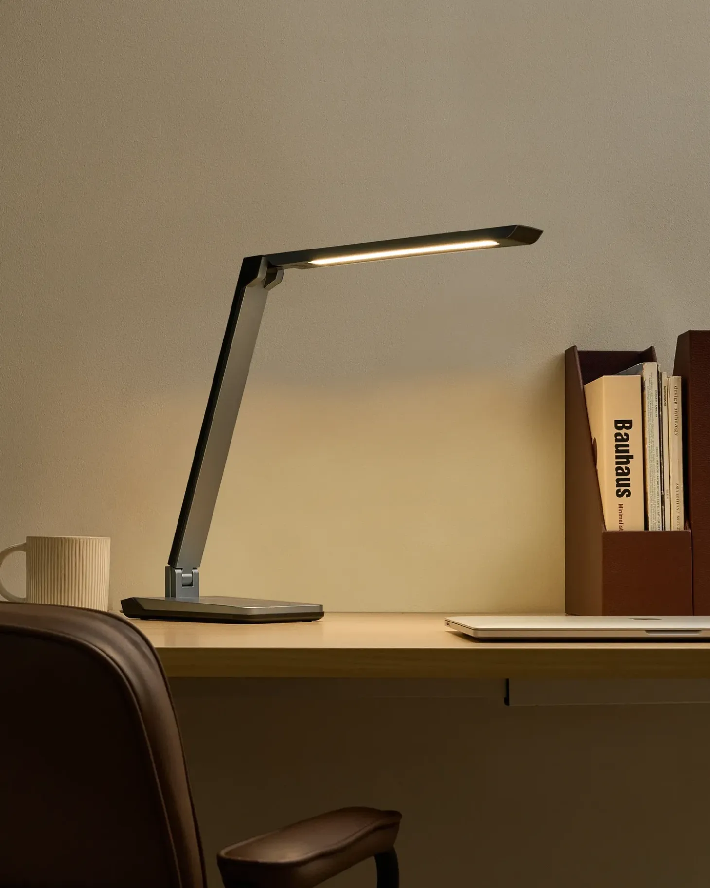 LED skrivebordslampe PICTOR Med dæmpning Mørkegrå