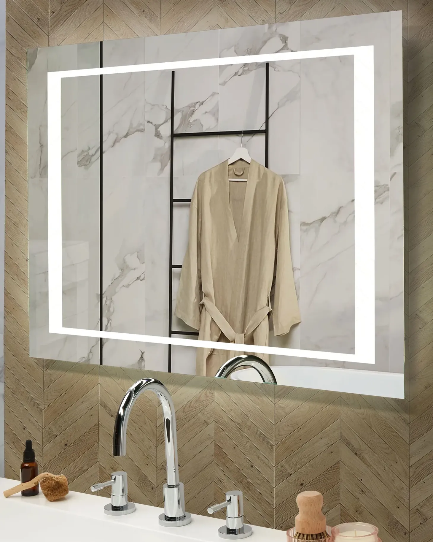 LED-badeværelsesspejl EYRE 80 cm 60 cm Sølv