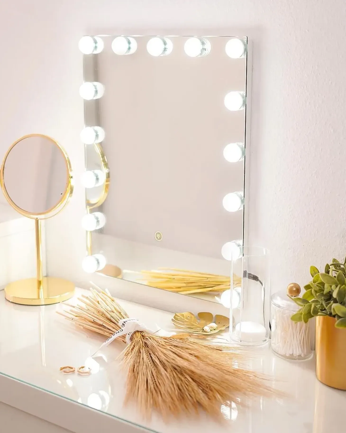 LED-badeværelsesspejl LUCENAY 40 cm 50 cm Sølv