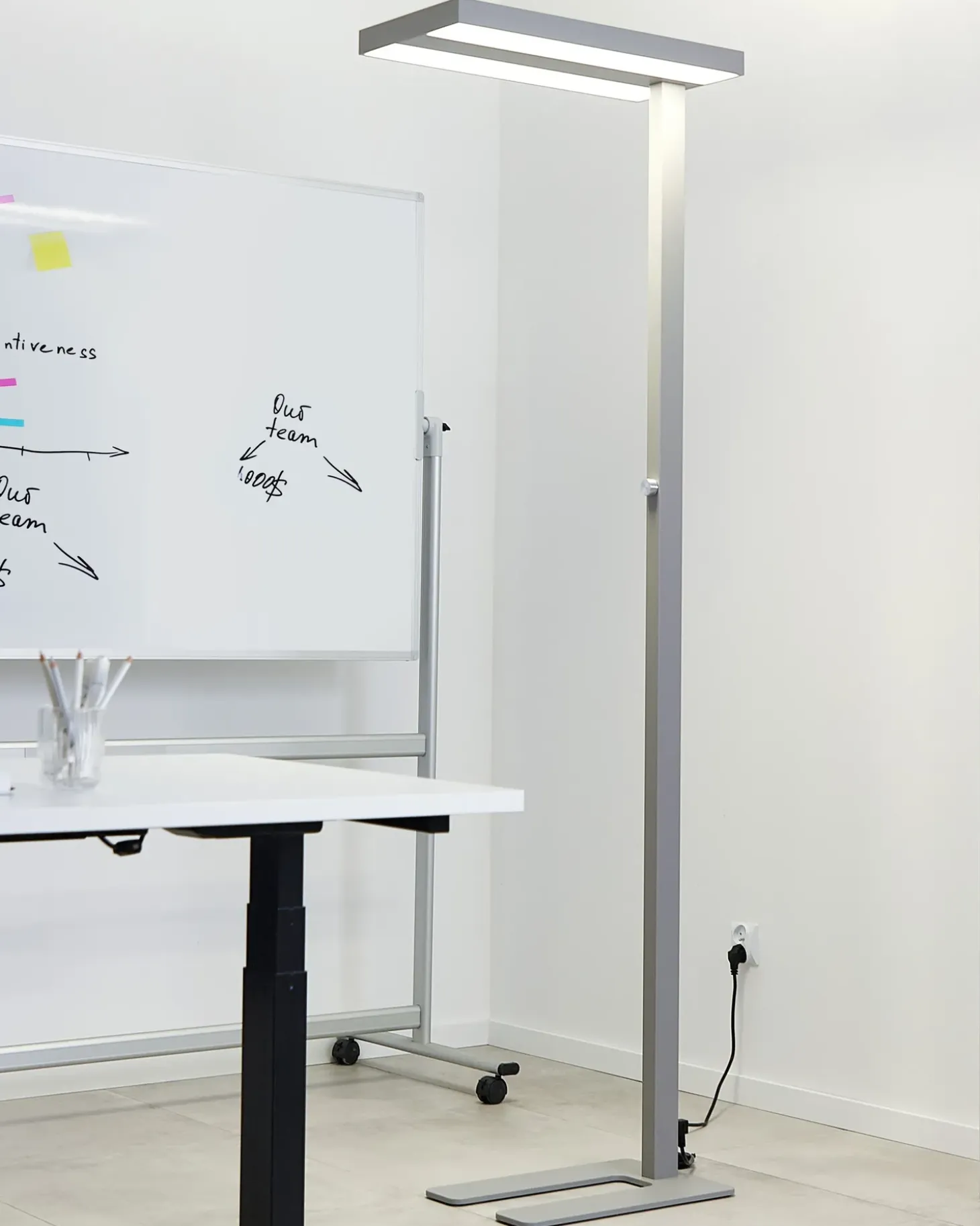 LED-gulvlampe TAURUS Med dæmpning Metal Sølv