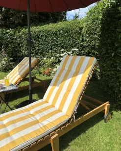 Liggestol PIETRALUNGA Akacietræ Brun