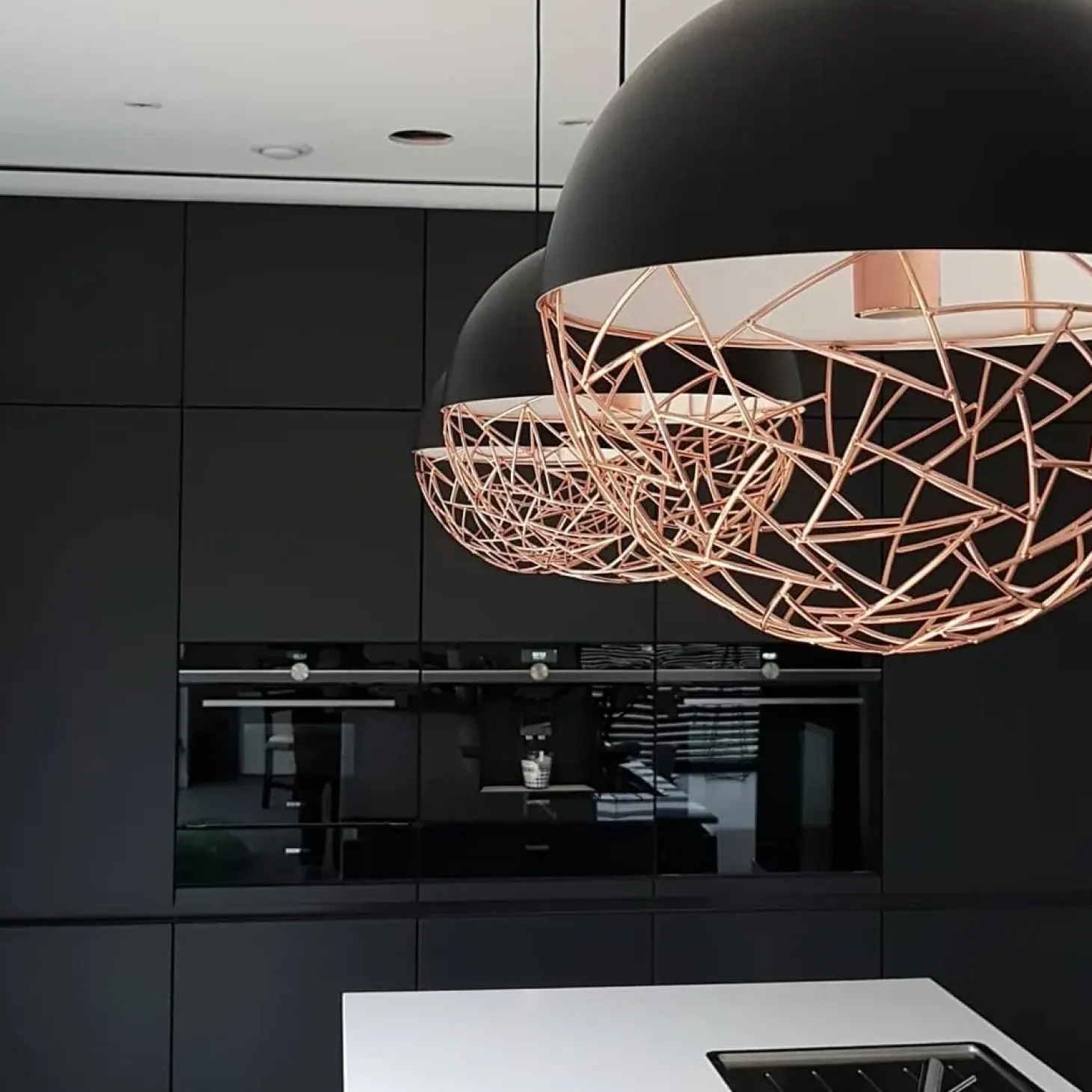 Loftlampe PADMA Metal Sort