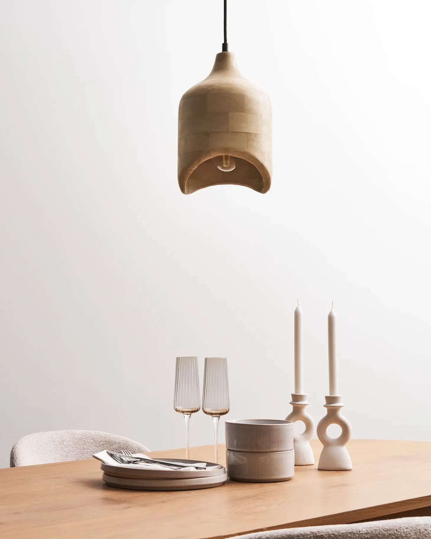 Loftlampe PANDU Mangotræ Lysebrun