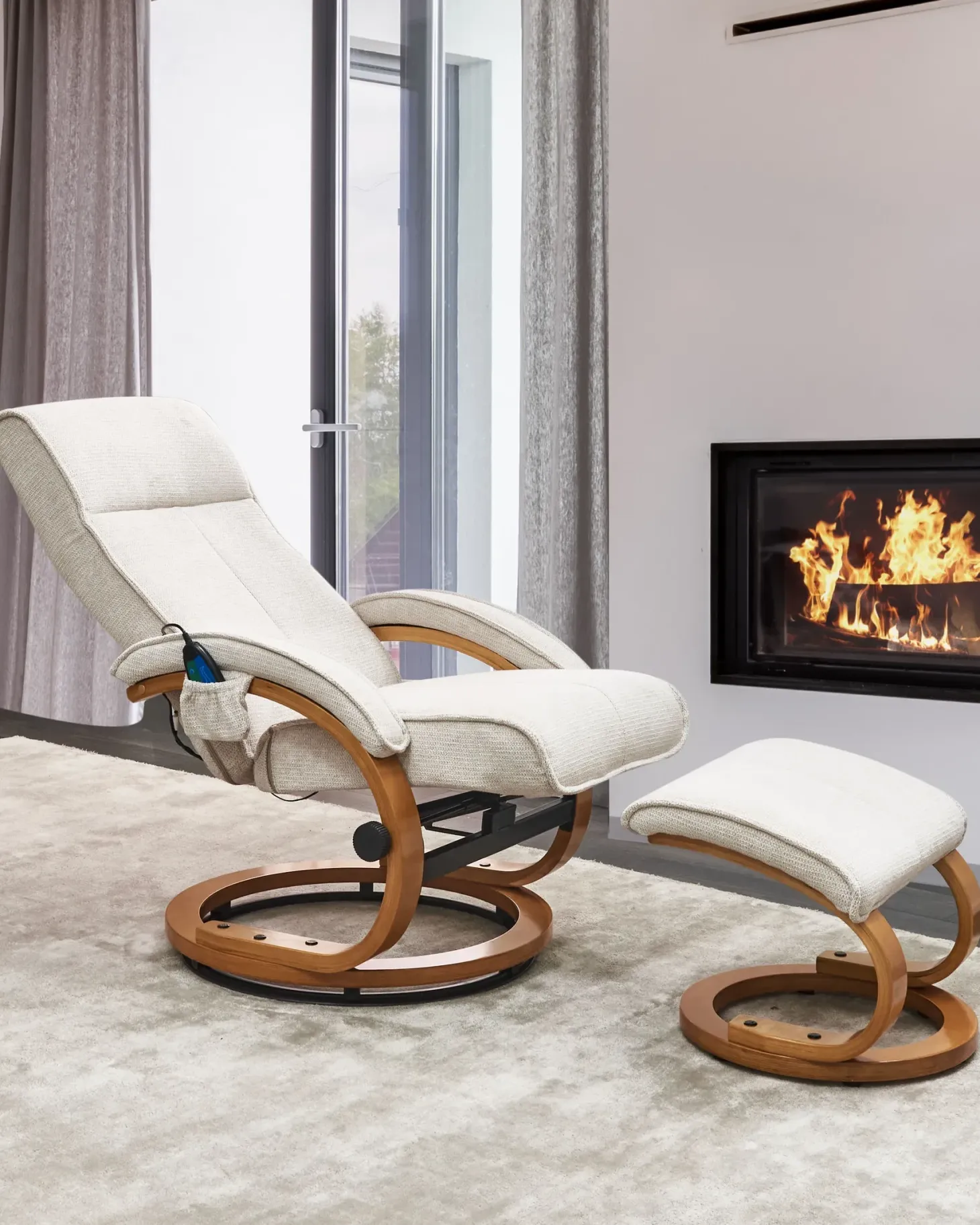 Massagestol HERO med fodskammel Lys Beige