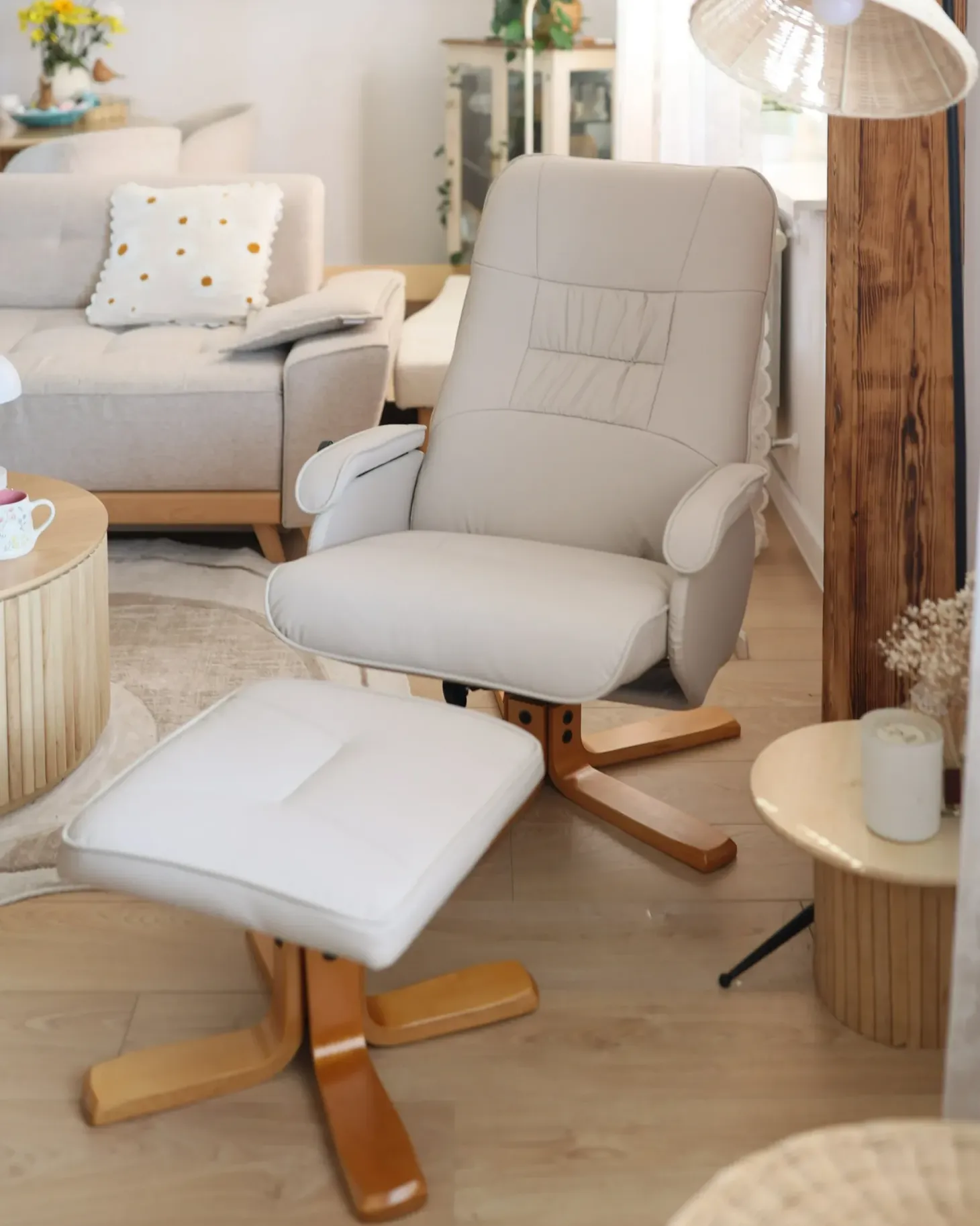 Massagestol RELAXPRO med fodskammel Kunstlæder Lys Beige