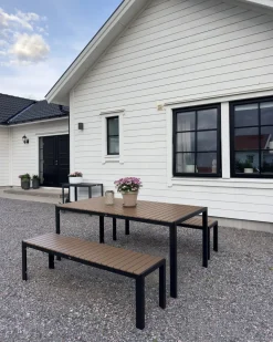 NARDO 6 personers Havemøbelsæt med bænke Brun/sort