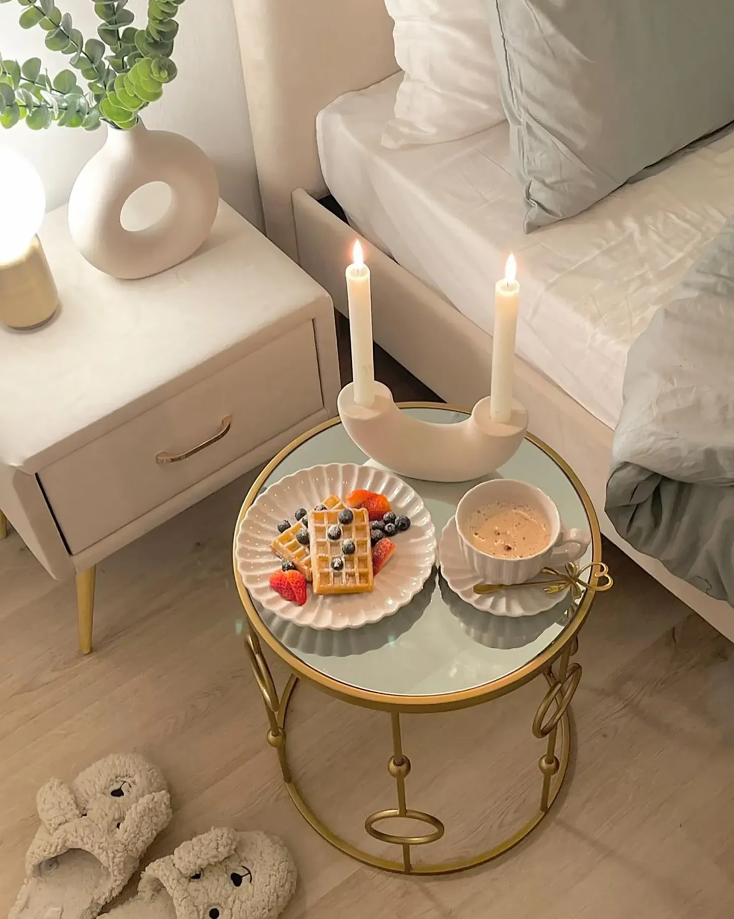 Natbord med 1 skuffe FLAYAT Velour Lys Beige