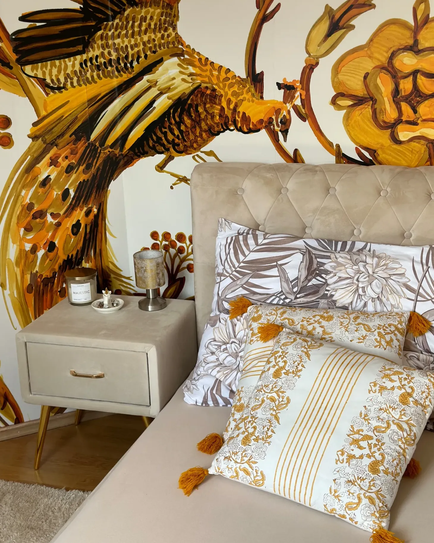 Natbord med 1 skuffe FLAYAT Velour Lys Beige